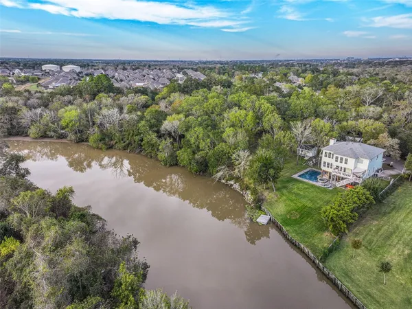 $850,000 | 3100 Massengale Lane, Webster, TX 77598