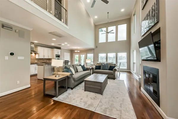 $850,000 | 3100 Massengale Lane, Webster, TX 77598