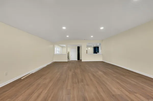 $340,000 | 1309 East Oak Street, New Albany, IN 47150