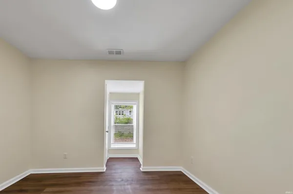 $340,000 | 1309 East Oak Street, New Albany, IN 47150