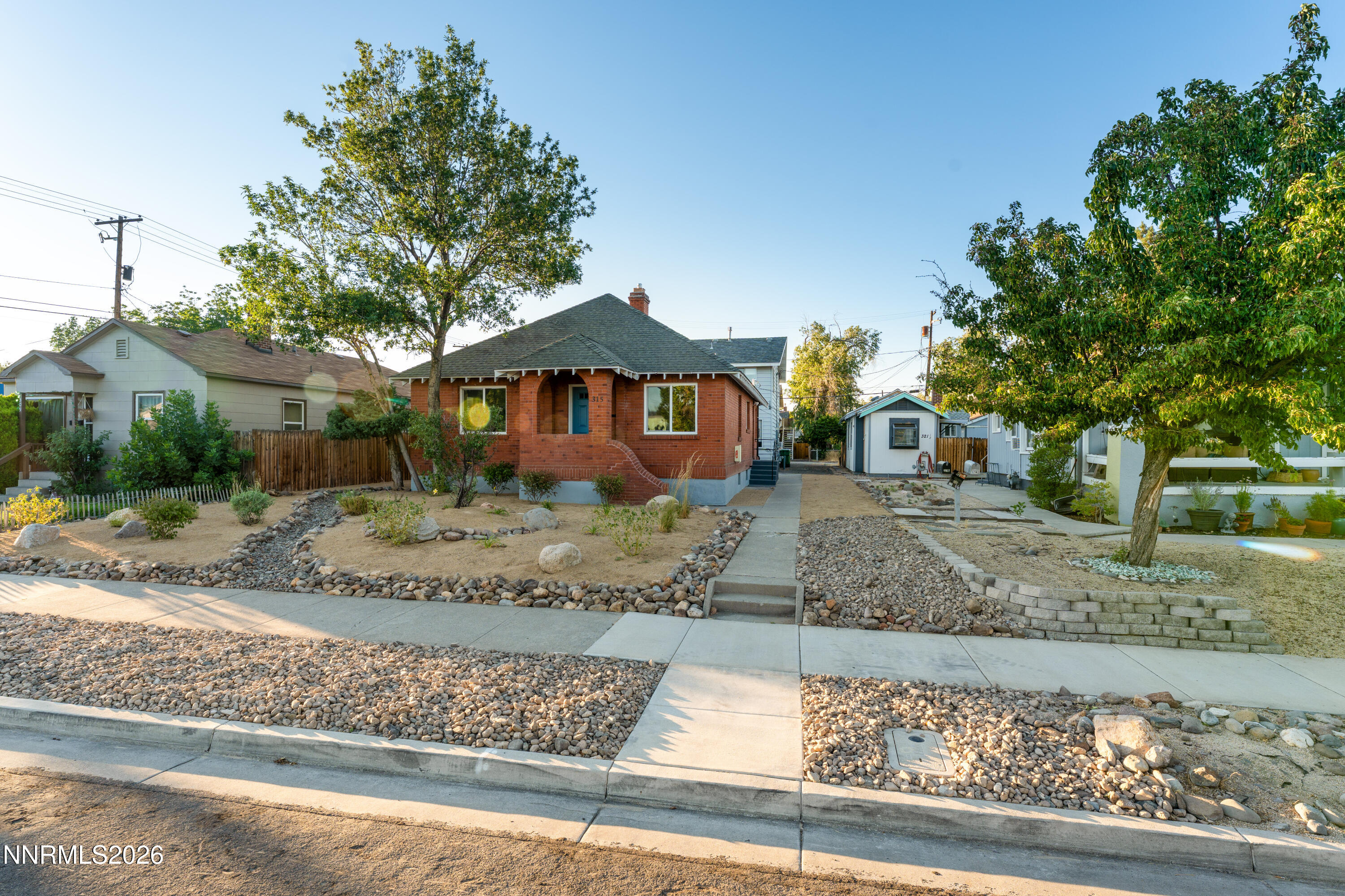 315 Crampton Street Reno, NV 89502 - Photo 2 of 43 b2
