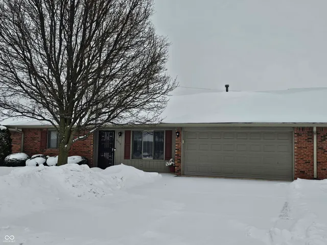 $179,900 | 4010 Carolina Drive, Anderson, IN 46013