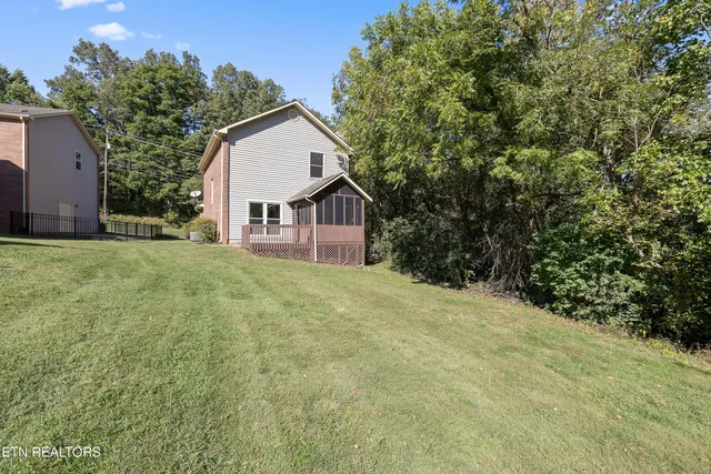 $324,900 | 8408 Woodbend Trail, Knoxville, TN 37919