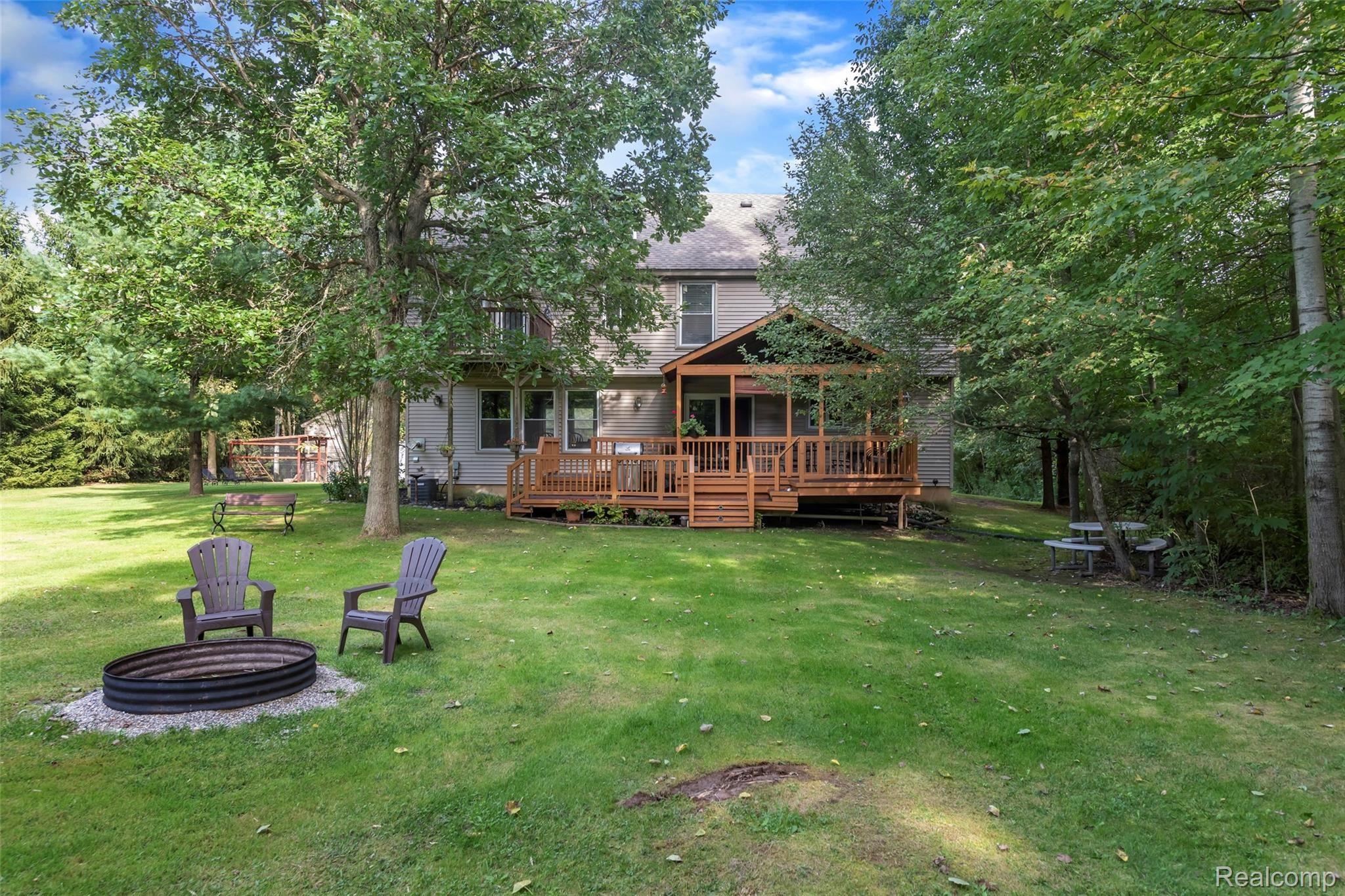563 Gulley Road Howell, MI 48843 - Photo 47 of 49 563-Gulley-Rd-Howell-48843-windowstill-47.jpg