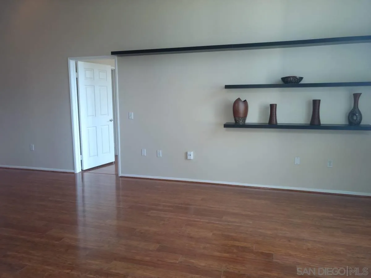 9229 Regents Road, Unit L428 La Jolla, CA 92037 - Photo 16 of 29