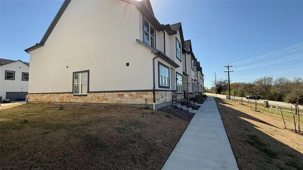 $2,625 | 257 Mule Deer Mews, Frisco, TX 75068