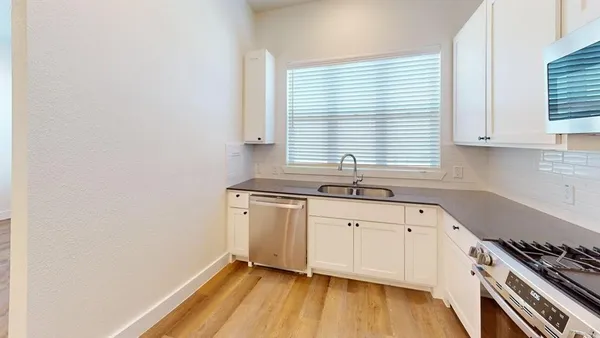 $2,625 | 257 Mule Deer Mews, Frisco, TX 75068