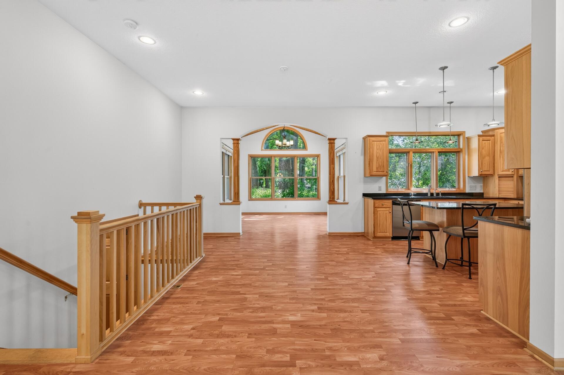 633 Burlington Road St. Paul, MN 55119 - Photo 12 of 70