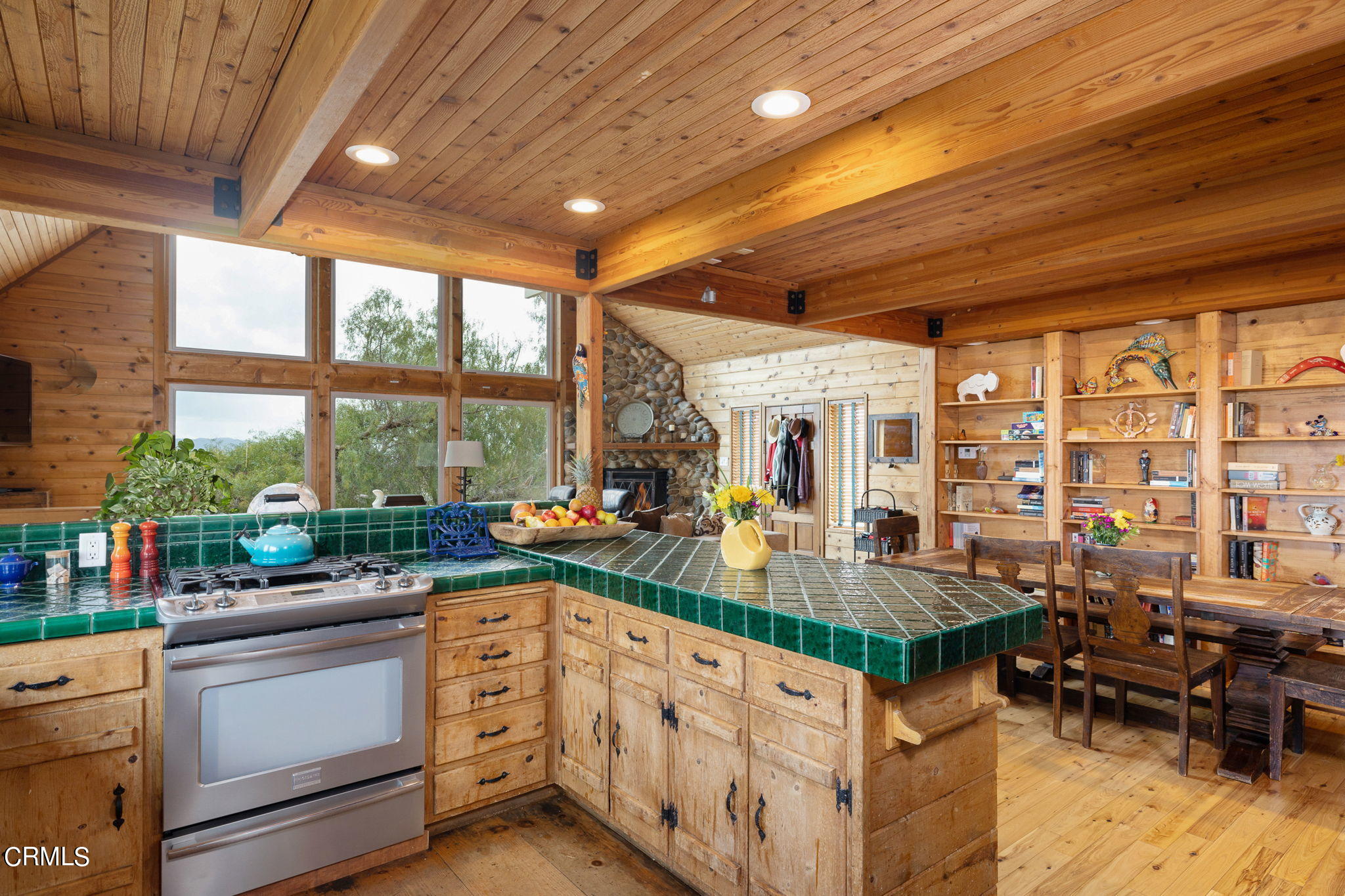 22 Santa Cruz Way Camarillo, CA 93010 - Photo 17 of 58 a kitchen with sink cabinets and dining table view