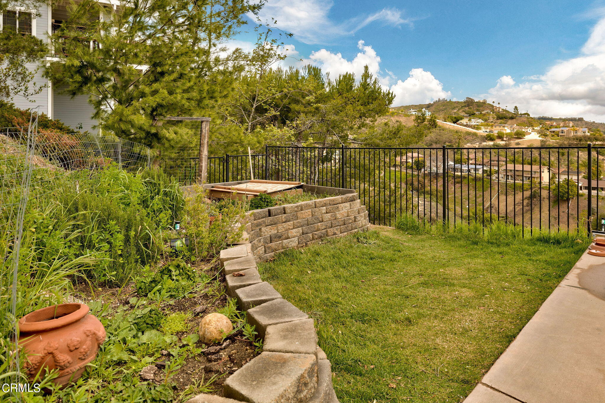 22 Santa Cruz Way Camarillo, CA 93010 - Photo 51 of 58 a view of a yard with an outdoor space