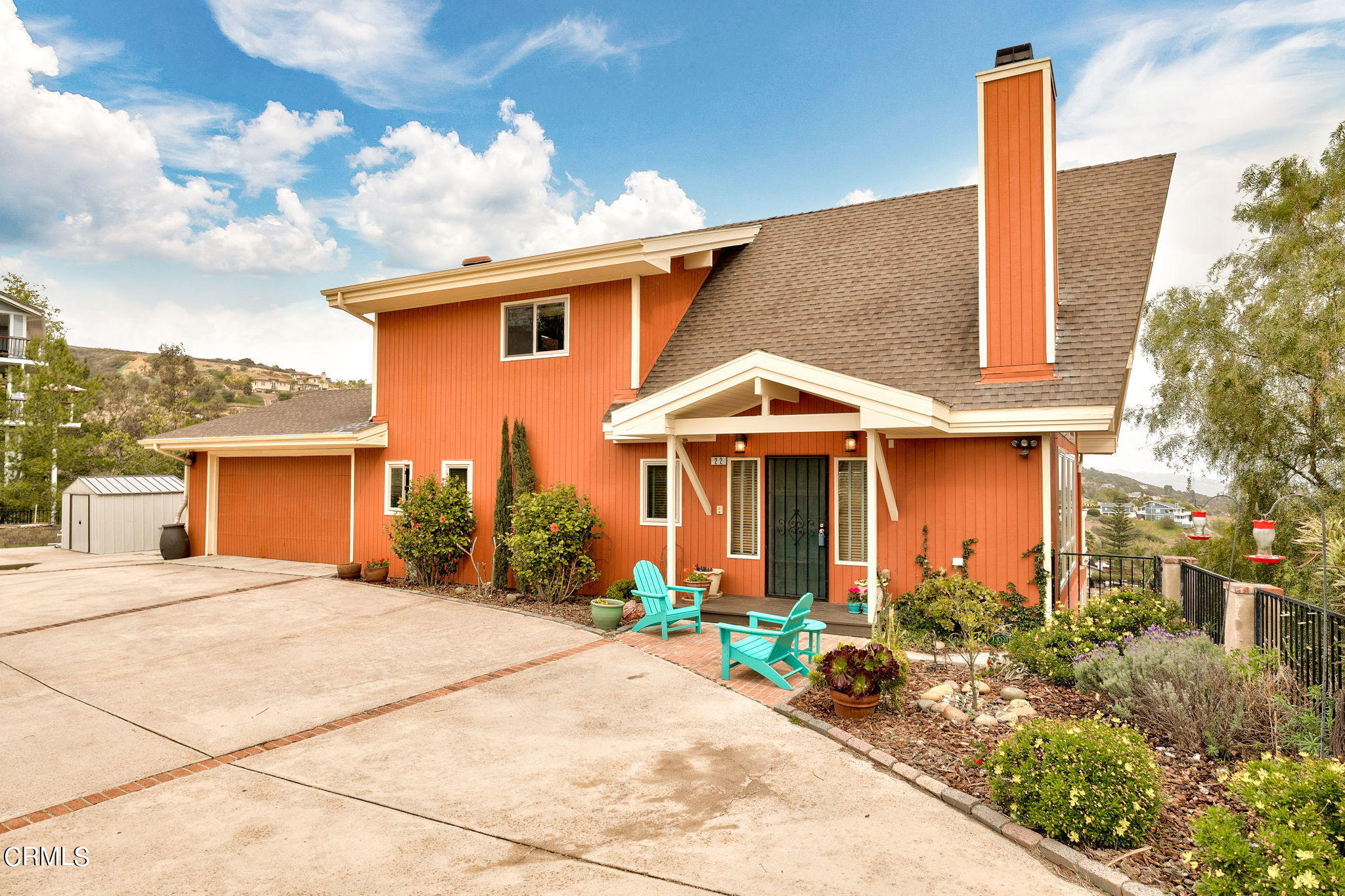 22 Santa Cruz Way Camarillo, CA 93010 - Photo 6 of 58 a front view of a house with garden