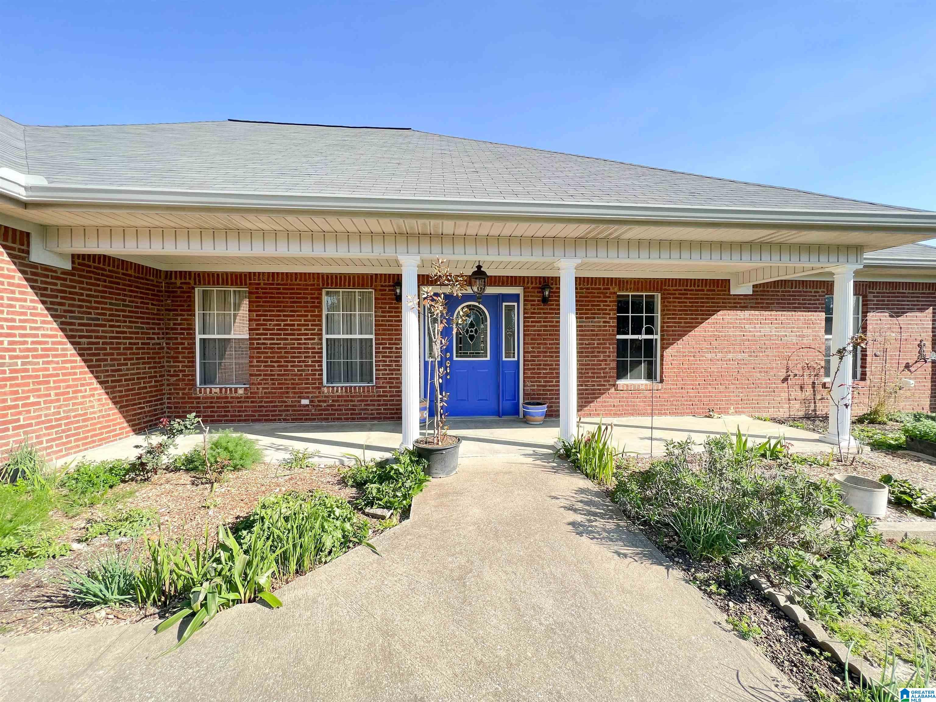 1586 Mark Green Road Jacksonville, AL 36265 - Photo 2 of 27