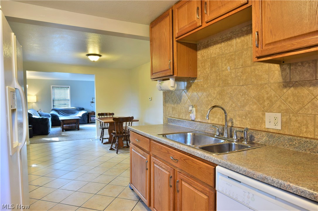 5679 Warren - Sharon Road Brookfield, OH 44403 - Photo 9 of 35 Gallery Image 9