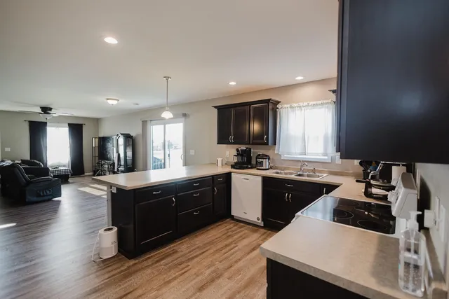 $325,000 | 1398 Bea Ann Drive, Dodgeville, WI 53533