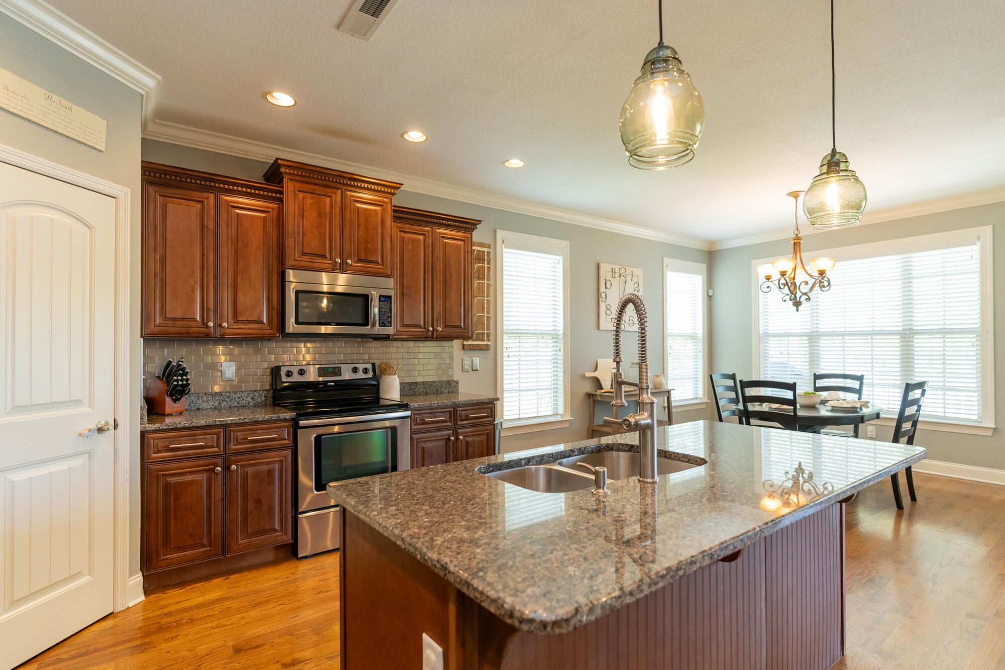 8630 Maple Valley Drive Chattanooga, TN 37421 - Photo 9 of 61 8630maplevalley-25