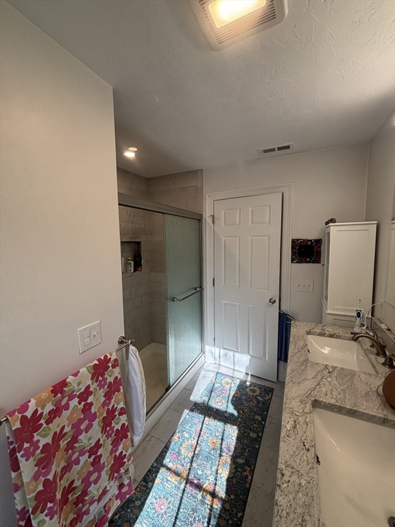 139 Turkey Hill Road Rutland, MA 01543 - Photo 16 of 39