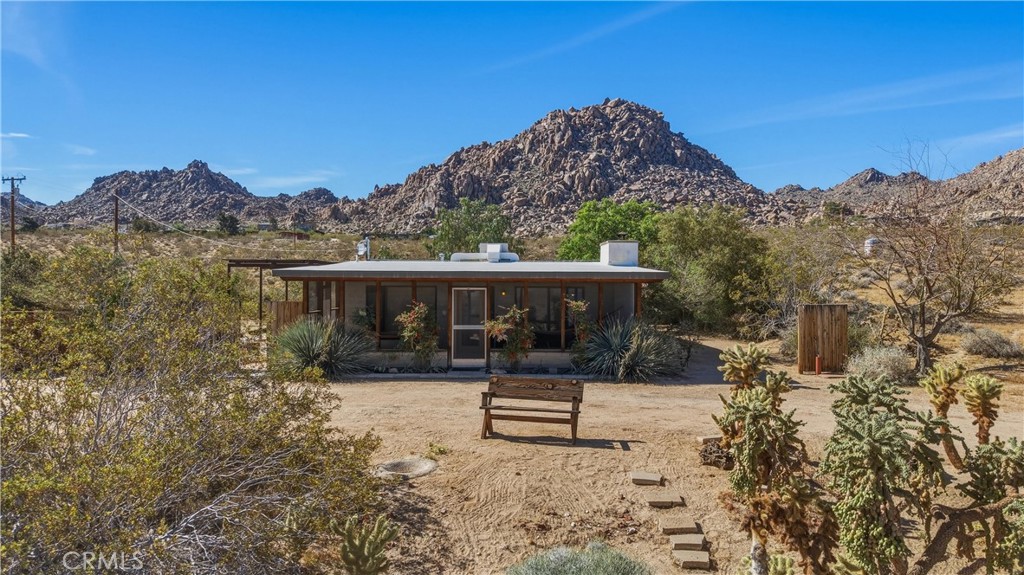 63773 Hollinger Road Joshua Tree, CA 92252 - Photo 7 of 53