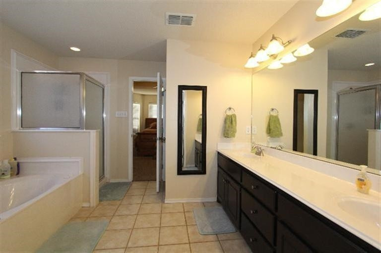 6513 91st Street Lubbock, TX 79424 - Photo 10 of 10 Add'l Master Bath