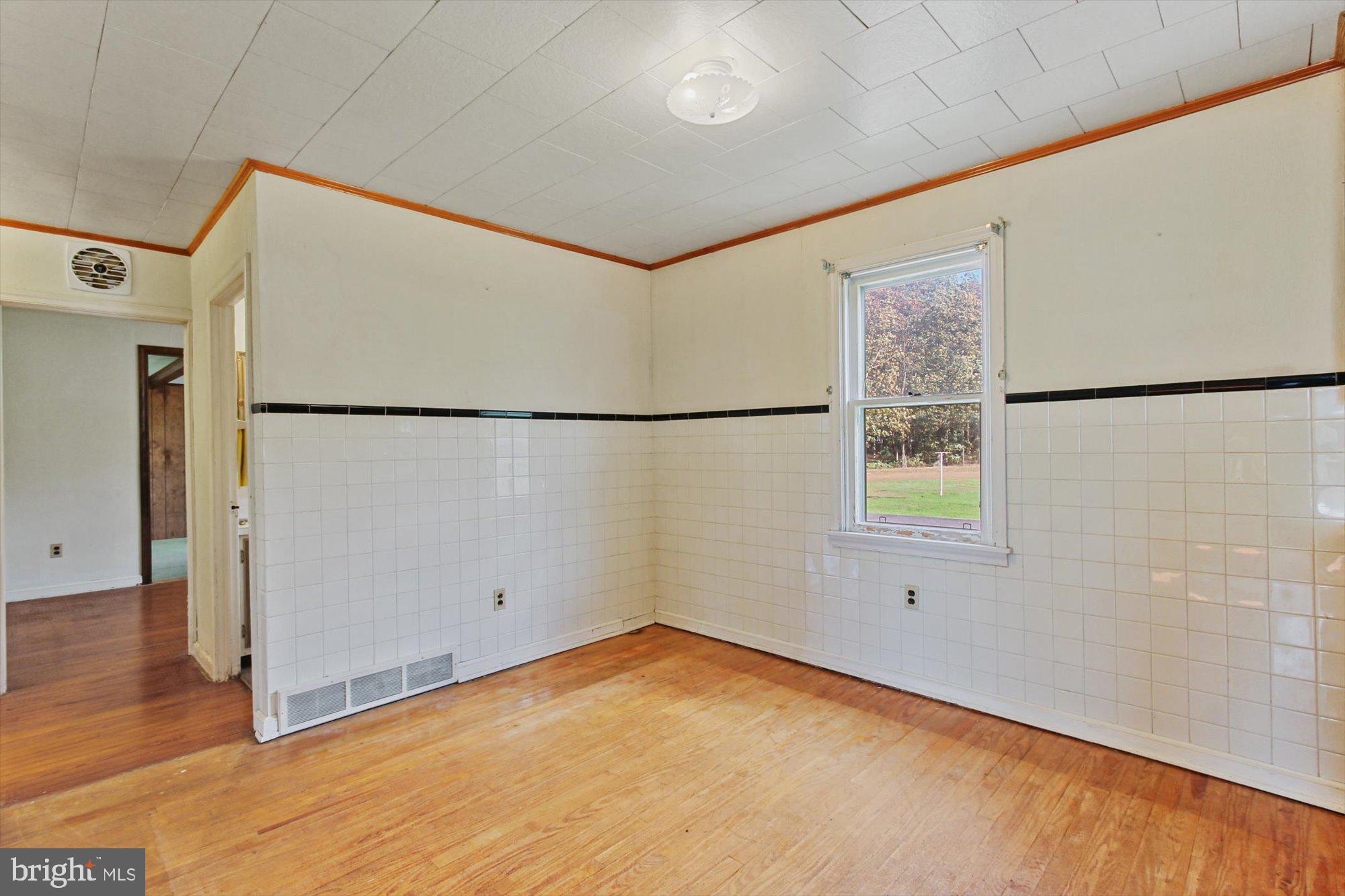 444 Rentzel Road Gettysburg, PA 17325 - Photo 12 of 26 Gallery Image 12