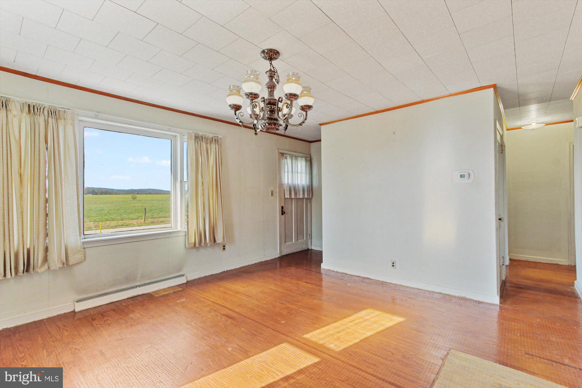 444 Rentzel Road Gettysburg, PA 17325 - Photo 4 of 26 Gallery Image 4