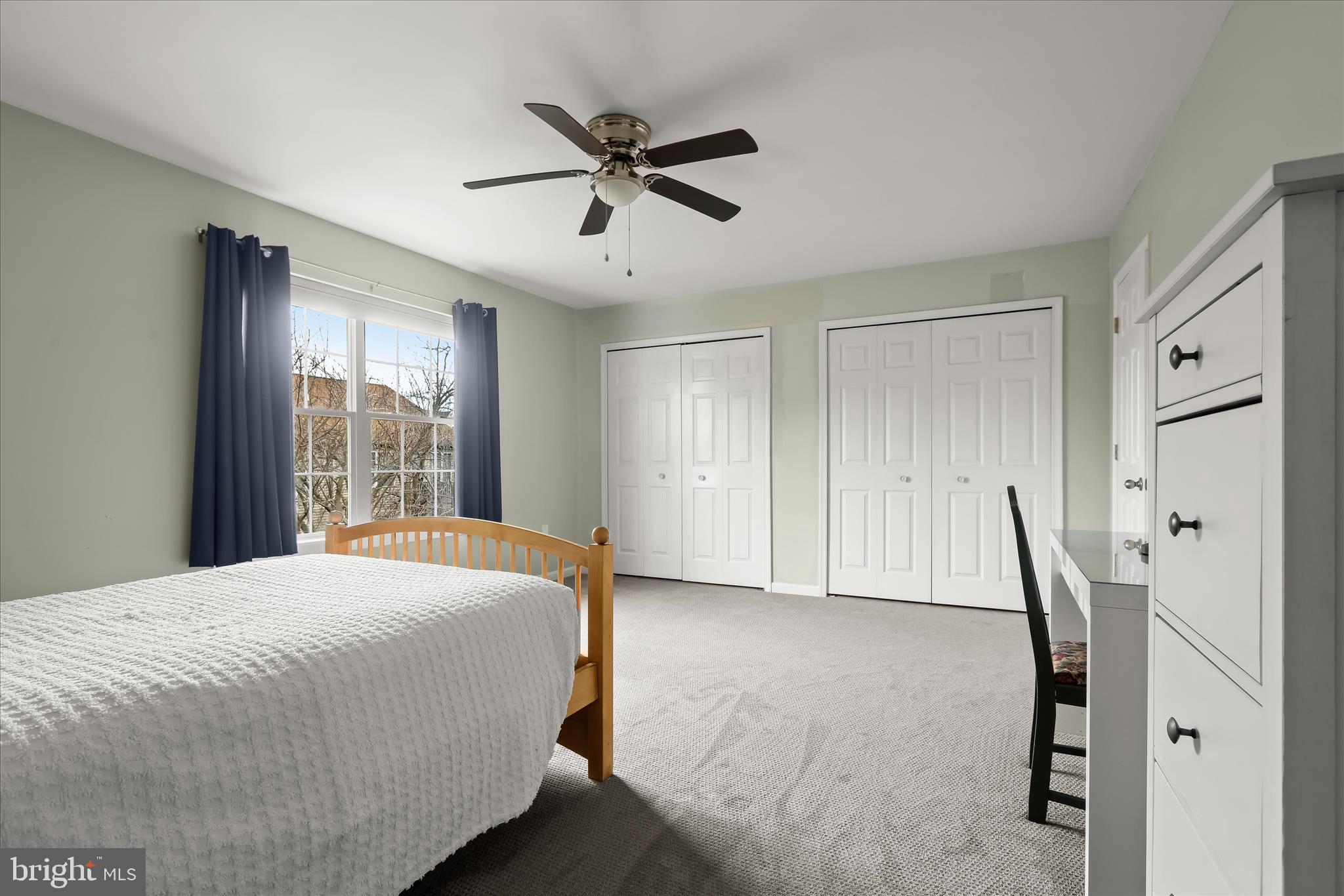 21 Johnamac North Littlestown, PA 17340 - Photo 18 of 40 Primary Bedroom - En-Suite Full Bath