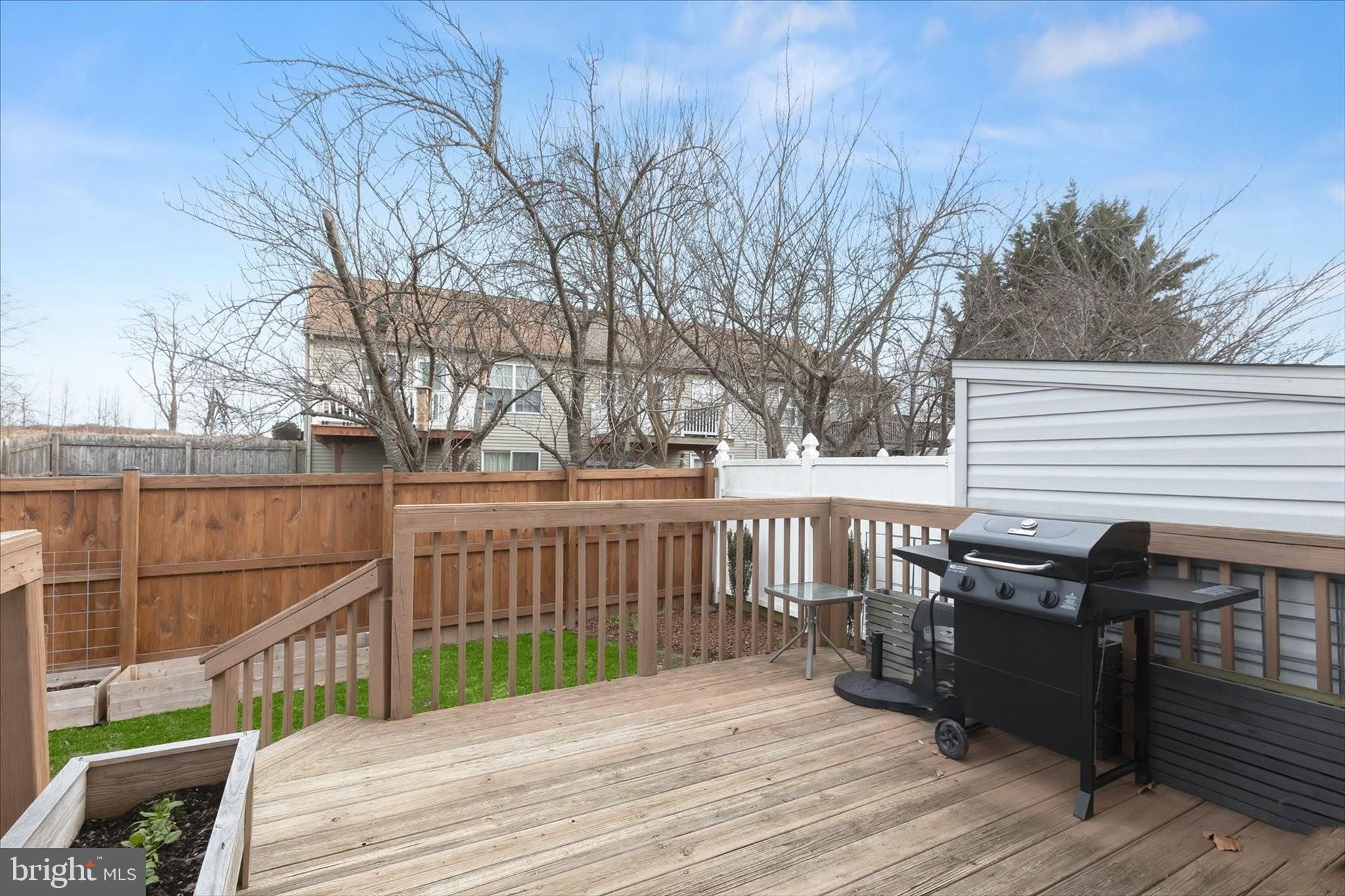21 Johnamac North Littlestown, PA 17340 - Photo 29 of 40 Fenced Backyard - Deck