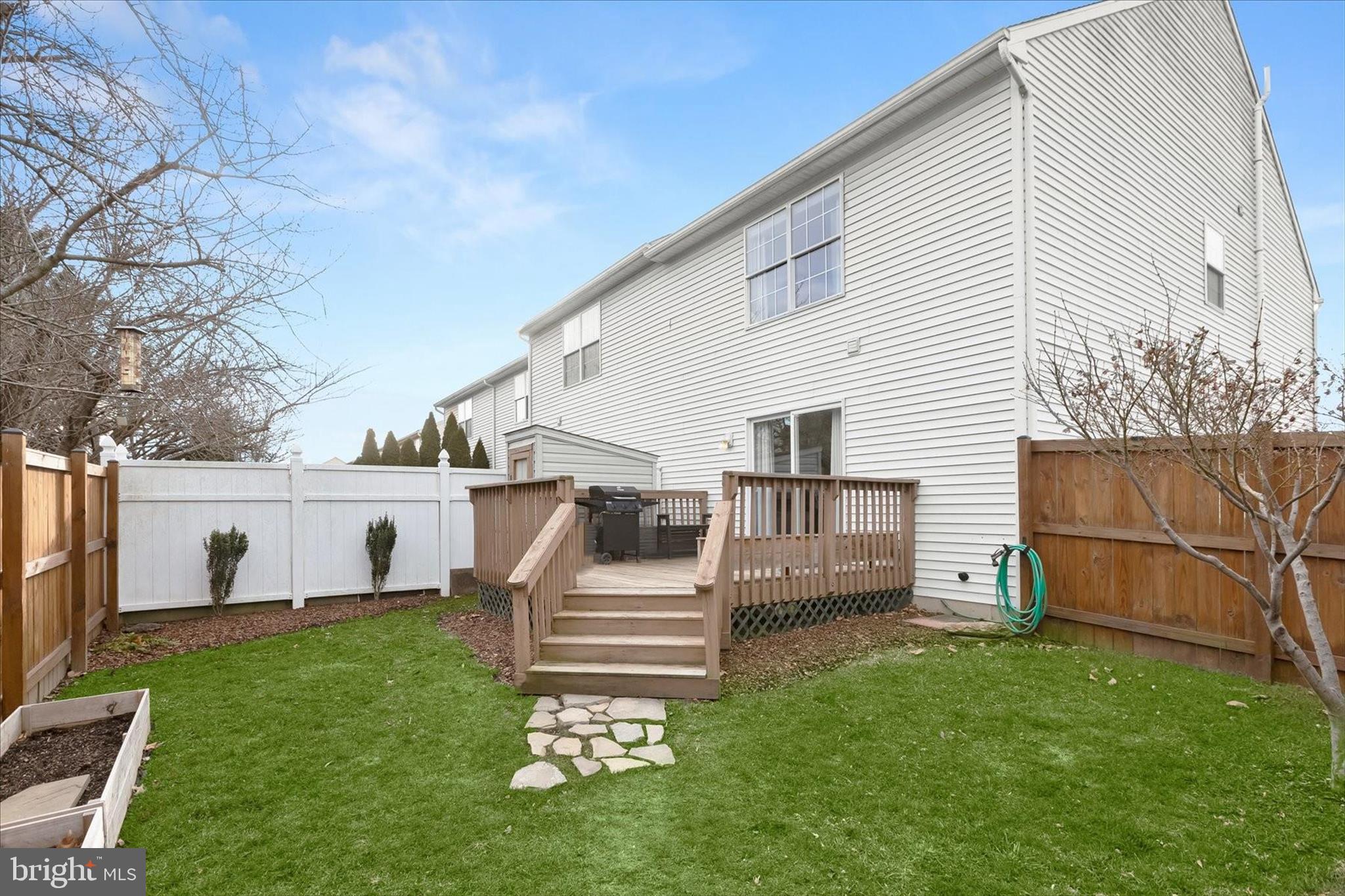 21 Johnamac North Littlestown, PA 17340 - Photo 31 of 40 Fenced Backyard - Deck