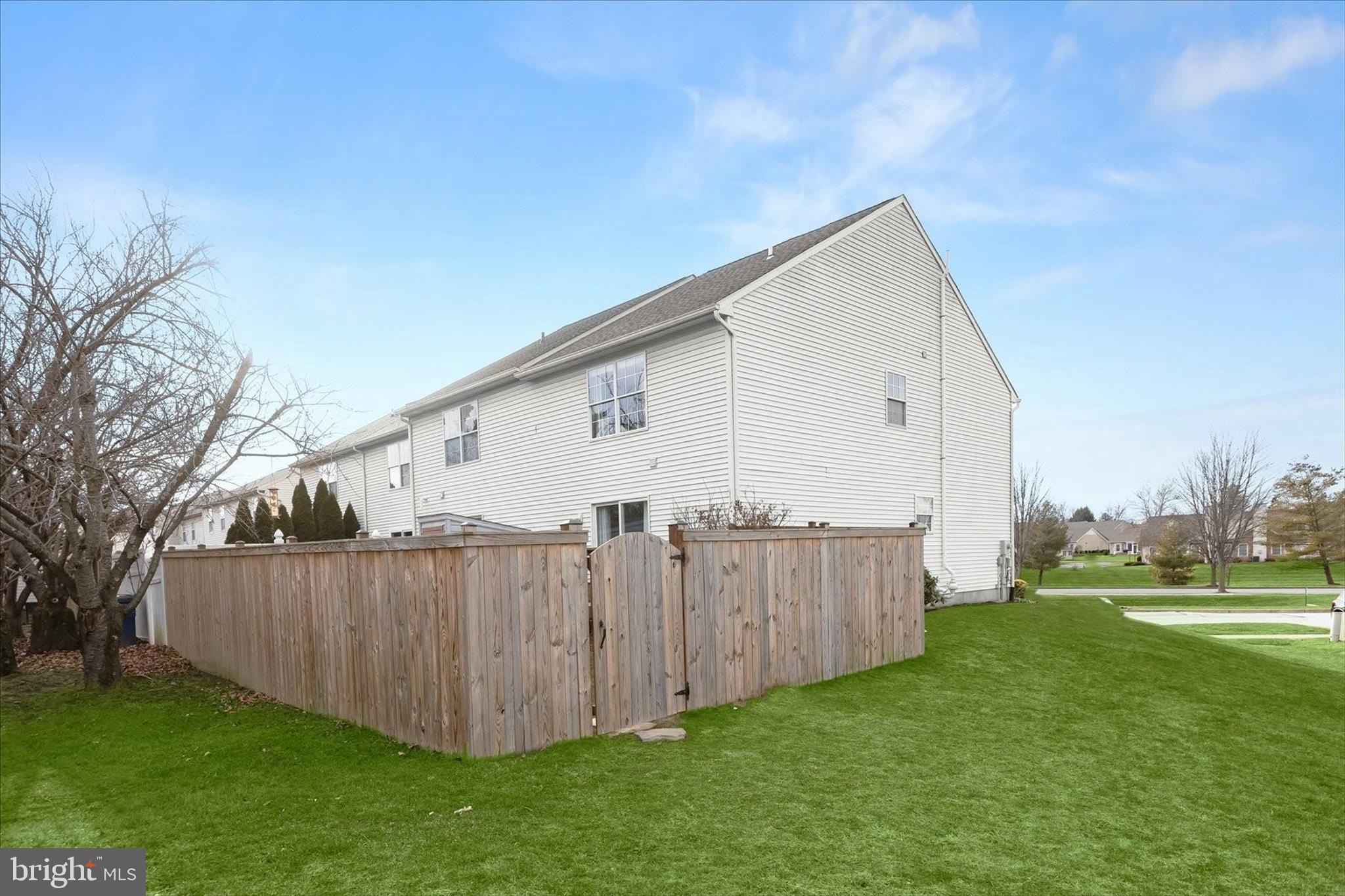 21 Johnamac North Littlestown, PA 17340 - Photo 32 of 40 End-Of Group Townhome