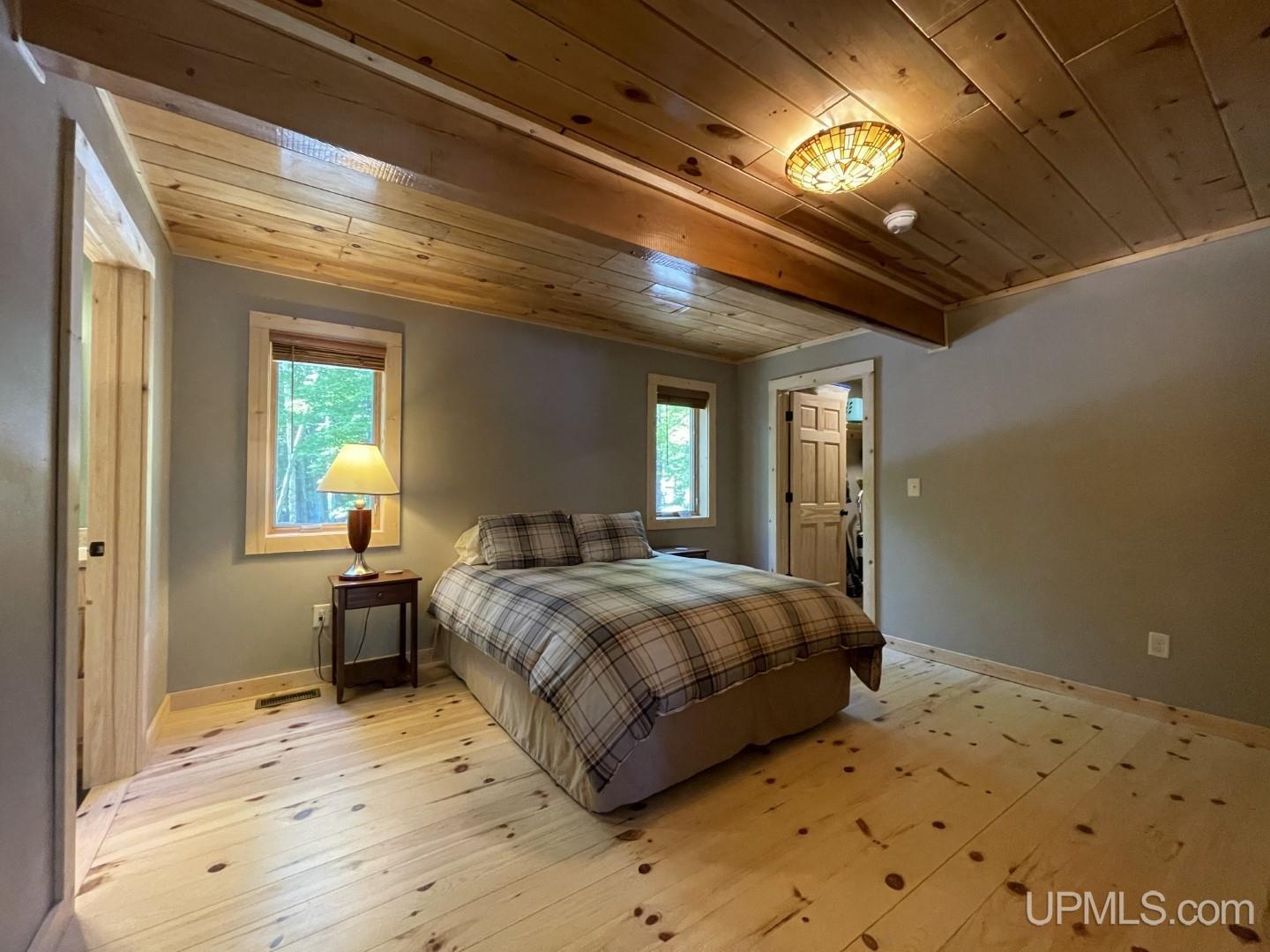 13715 Carmody Road Lanse, MI 49946 - Photo 7 of 29 Gallery Image 7