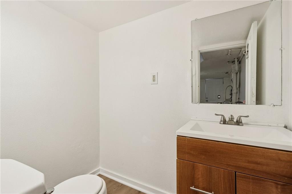 5339 Carnegie Street Pittsburgh, PA 15201 - Photo 35 of 37 powder room