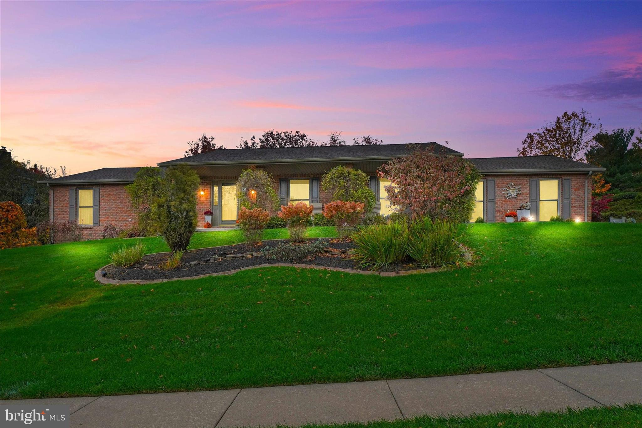 3588 Cimmeron Road York, PA 17402 - Photo 1 of 42 Gallery Image 1
