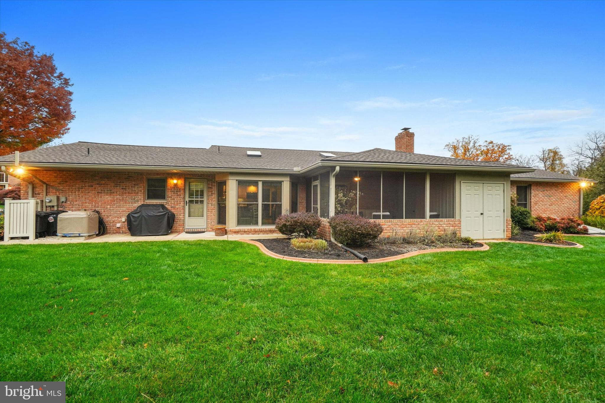 3588 Cimmeron Road York, PA 17402 - Photo 5 of 42 Gallery Image 5