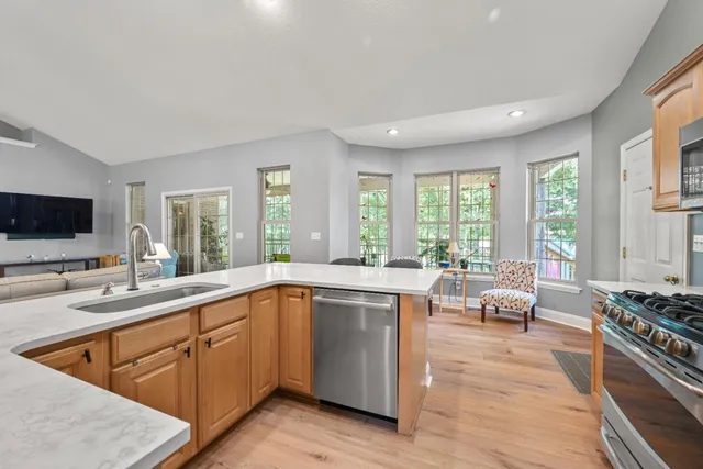 $585,000 | 1698 Colorado Drive, Lawrenceburg, IN 47025