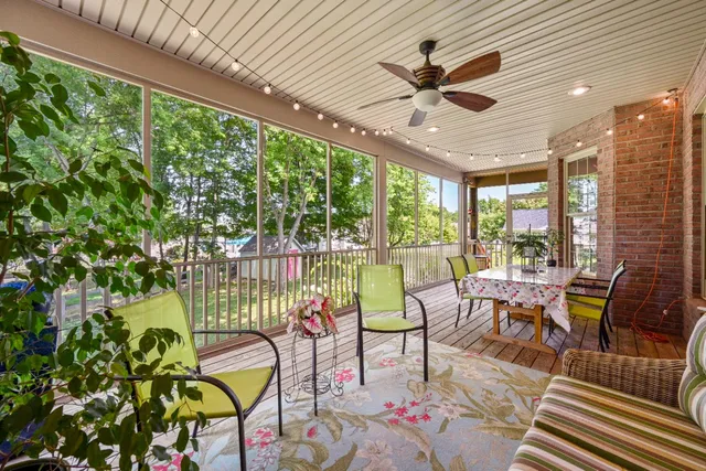 $585,000 | 1698 Colorado Drive, Lawrenceburg, IN 47025