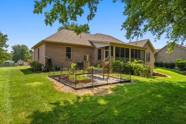 $585,000 | 1698 Colorado Drive, Lawrenceburg, IN 47025