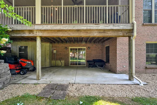 $585,000 | 1698 Colorado Drive, Lawrenceburg, IN 47025