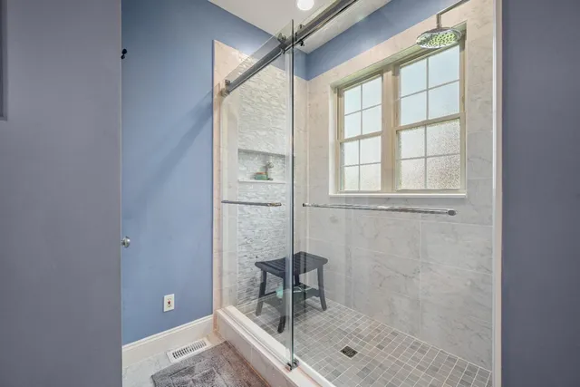 $585,000 | 1698 Colorado Drive, Lawrenceburg, IN 47025