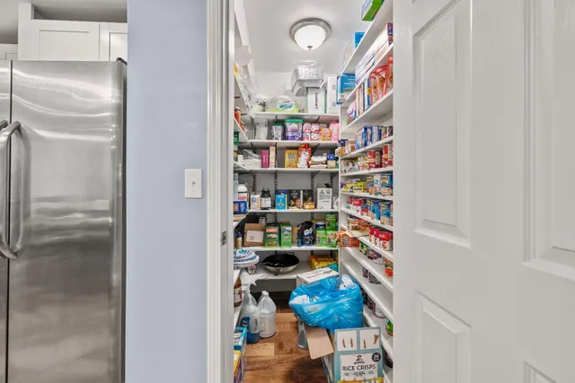 $585,000 | 1698 Colorado Drive, Lawrenceburg, IN 47025