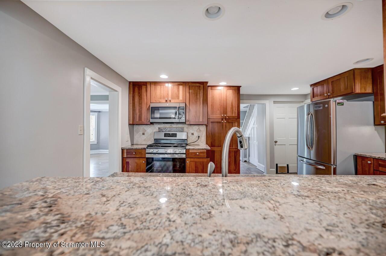 108 Carbondale Road Waverly, PA 18471 - Photo 26 of 76 Gallery Image 26