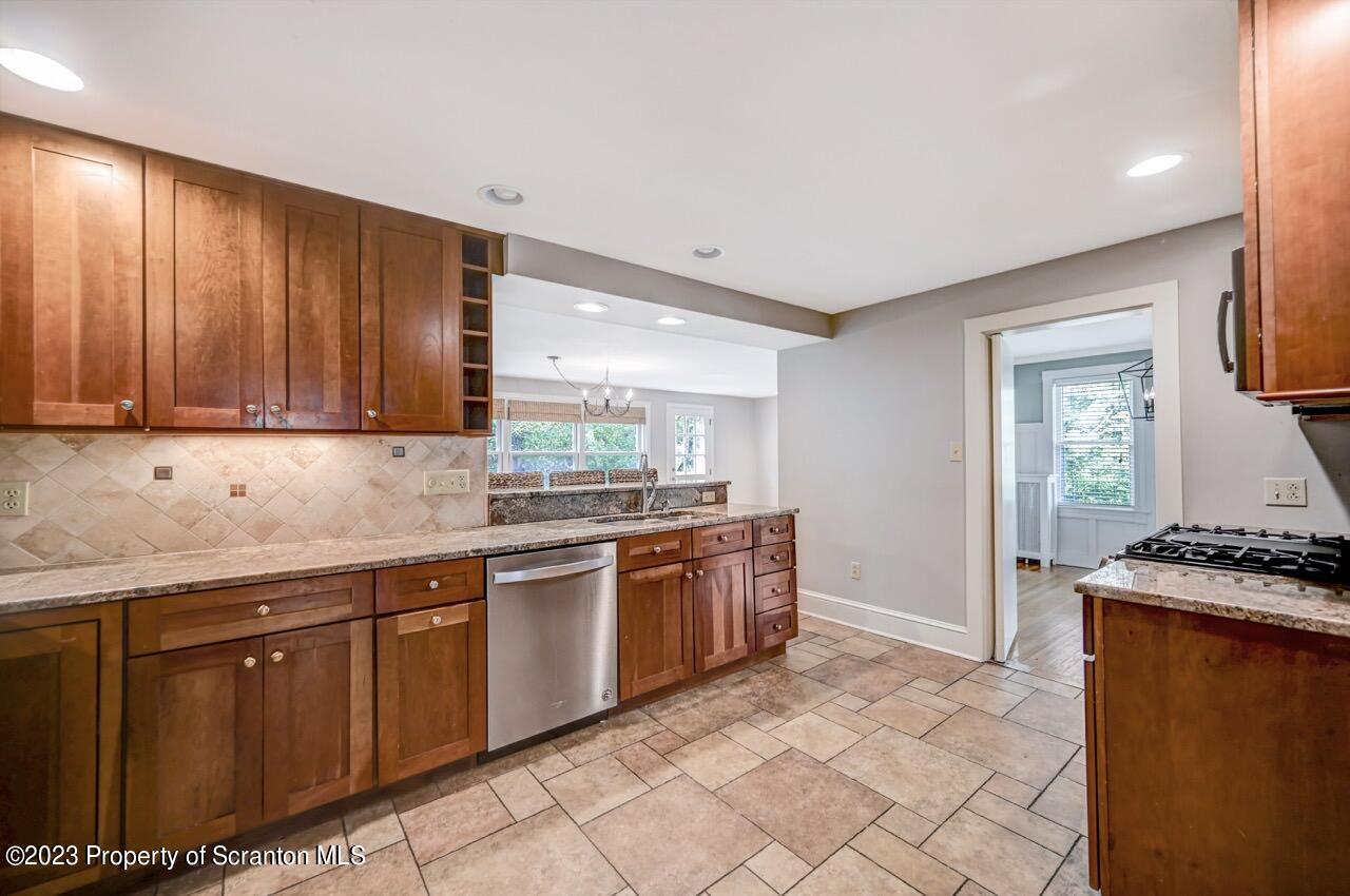 108 Carbondale Road Waverly, PA 18471 - Photo 30 of 76 Gallery Image 30
