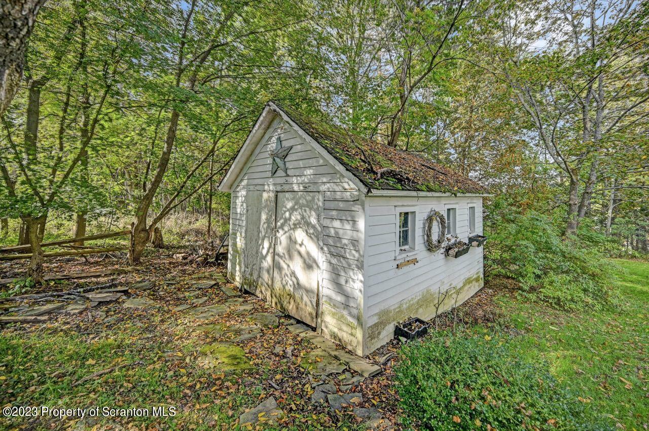 108 Carbondale Road Waverly, PA 18471 - Photo 72 of 76 Gallery Image 72