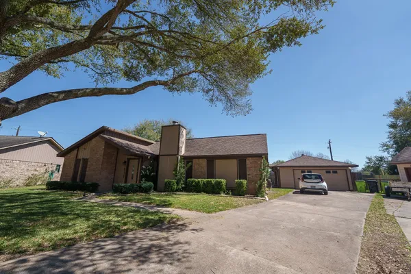 $290,000 | 1817 McKinley Street, Rosenberg, TX 77471