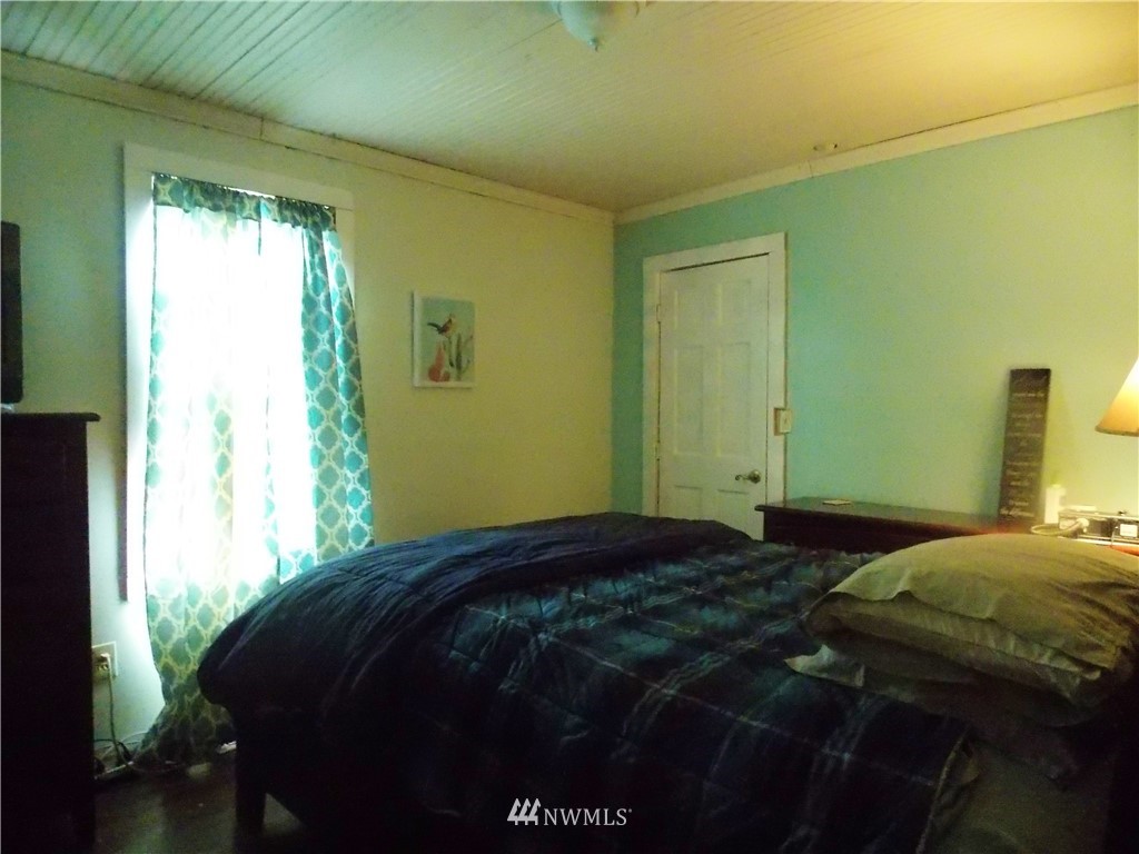 283 Brown Road East Chehalis, WA 98532 - Photo 4 of 25