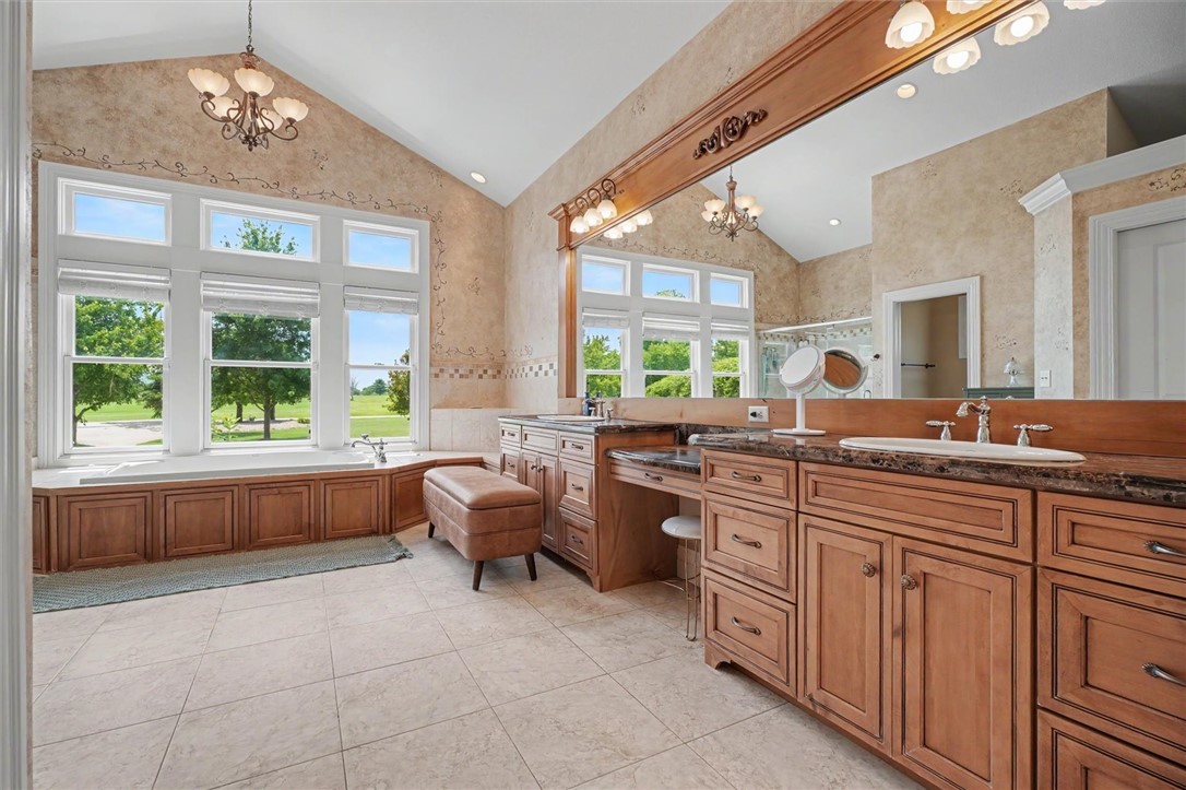 1270 West Hickory Point Road Decatur, IL 62526 - Photo 25 of 48