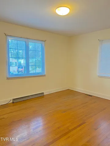 $1,800 | 1613 Belmeade Drive, Kingsport, TN 37664