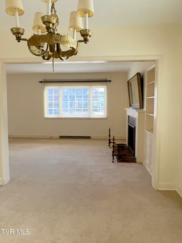 $1,800 | 1613 Belmeade Drive, Kingsport, TN 37664