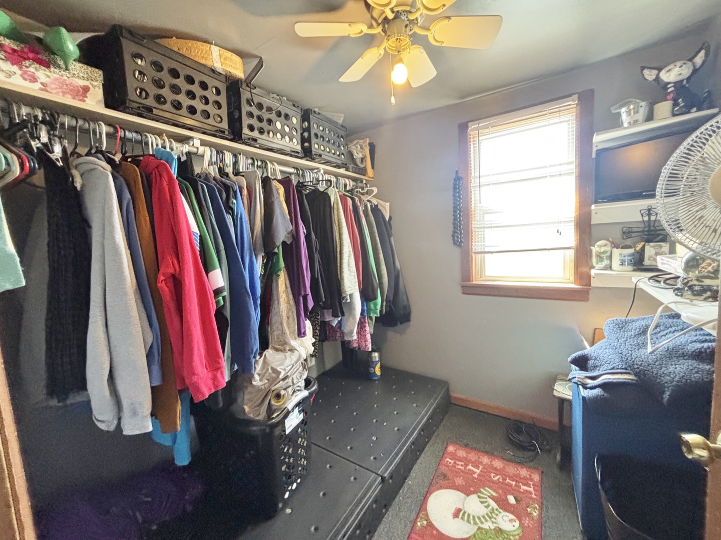 751 21st Street East Moline, IL 61244 - Photo 12 of 21 a view of a walk in closet