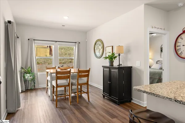 $300,000 | 135 Lavinia Circle, Duncan, SC 29334