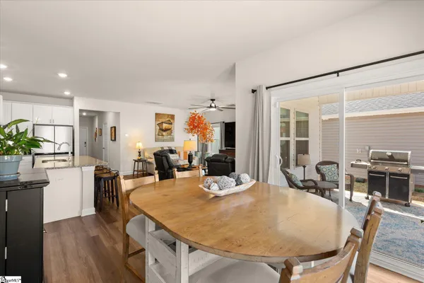 $300,000 | 135 Lavinia Circle, Duncan, SC 29334