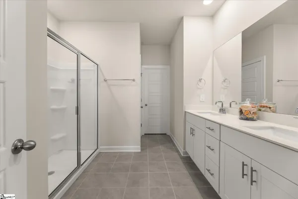 $300,000 | 135 Lavinia Circle, Duncan, SC 29334